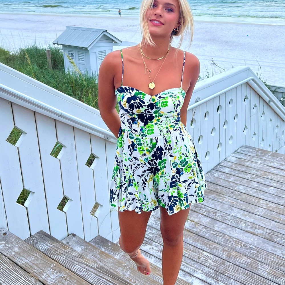 Francesca’s flower dress